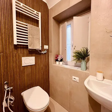 Apartament Jaro' Homes *