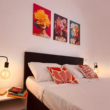 Jaro' Homes Apartament *